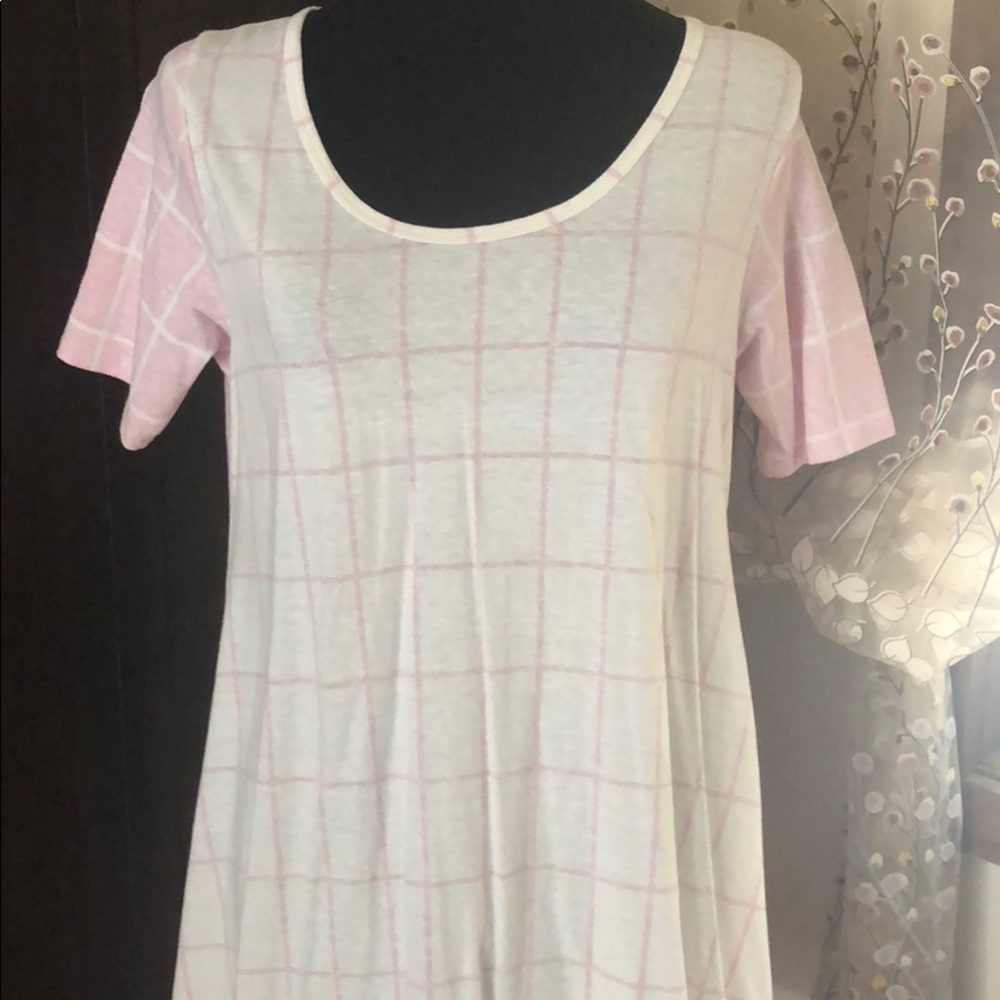 LulaRoe Perfect T